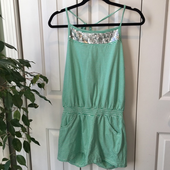 Old navy romper - Picture 1 of 5